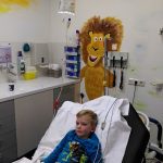 Jarno met een longontsteking in het ziekenhuis.